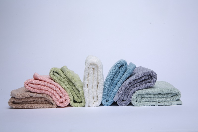 超细纤维毛巾和纯棉哪个好？哪个品牌的毛巾好？